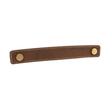 The Saddle Leather Pull