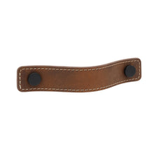 The Saddle Leather Pull