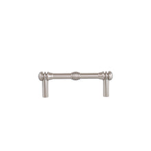 Charlotte Pull